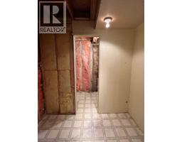 310e 300  N, Raymond, AB T0K2S0 Photo 22
