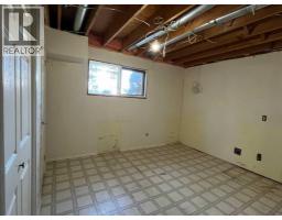 310e 300  N, Raymond, AB T0K2S0 Photo 19