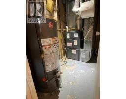 310e 300  N, Raymond, AB T0K2S0 Photo 23