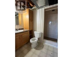 310e 300  N, Raymond, AB T0K2S0 Photo 16