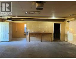 310e 300  N, Raymond, AB T0K2S0 Photo 31