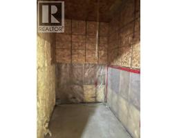 310e 300  N, Raymond, AB T0K2S0 Photo 34