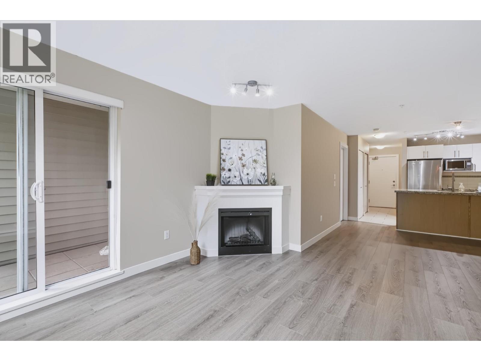 #209-8600 PARK Road, Richmond