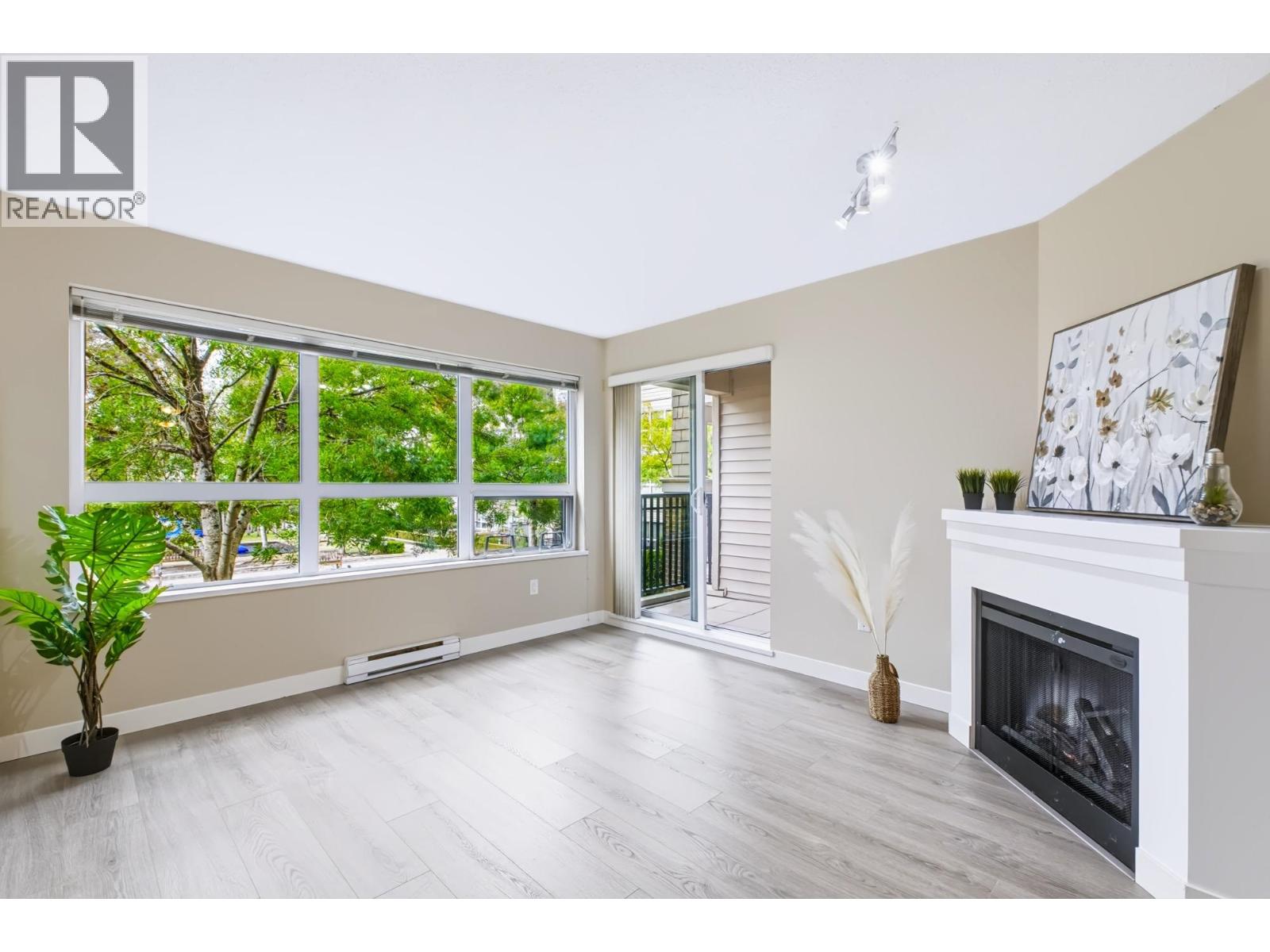 #209-8600 PARK Road, Richmond