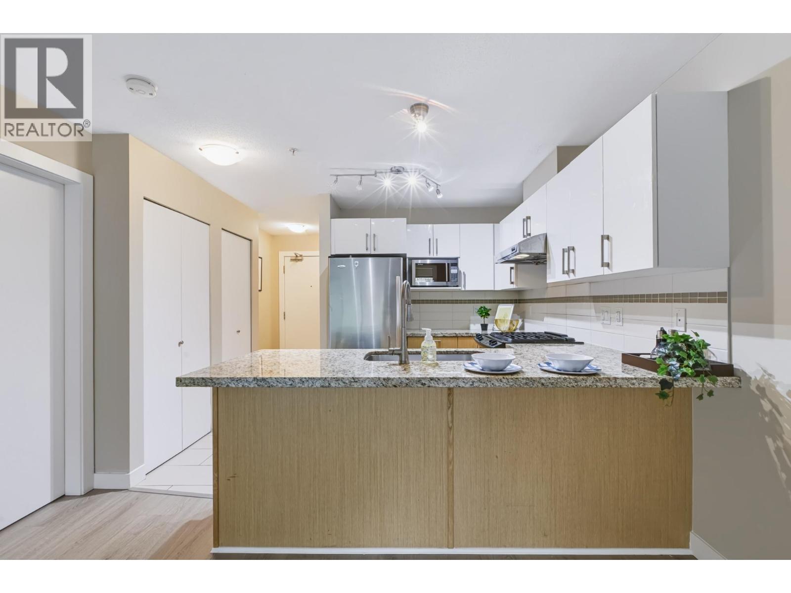 #209-8600 PARK Road, Richmond