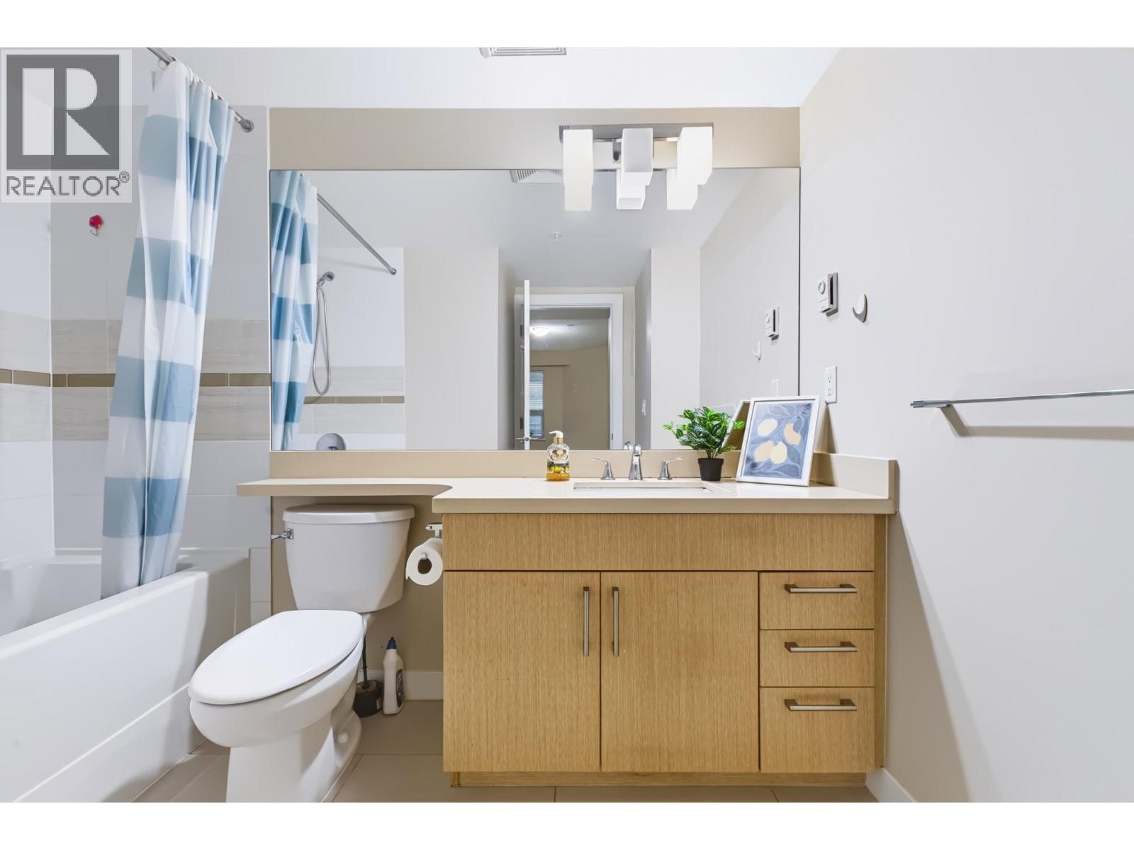 #209-8600 PARK Road, Richmond