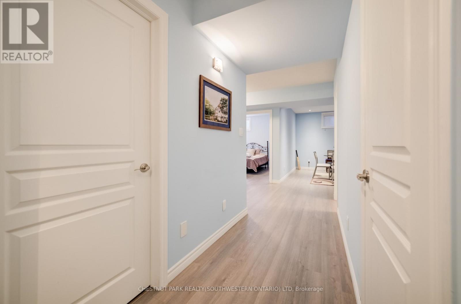 10- 435 Winchester Drive, Waterloo, ON photo 32