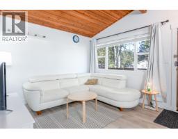 5923 Brock Drive, Prince George, BC V2N2E3 Photo 12