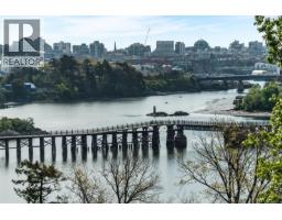 602 103 Gorge Rd E, Victoria, BC V9A6Z2 Photo 12