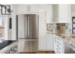 602 103 Gorge Rd E, Victoria, BC V9A6Z2 Photo 17