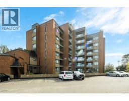 602 103 Gorge Rd E, Victoria, BC V9A6Z2 Photo 39