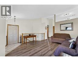 Bedroom - 402 Stratton Way Se, Medicine Hat, AB T1B4N2 Photo 7