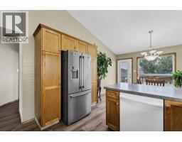 Furnace - 402 Stratton Way Se, Medicine Hat, AB T1B4N2 Photo 13