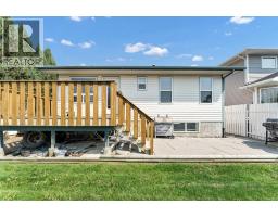 402 Stratton Way Se, Medicine Hat, AB T1B4N2 Photo 45