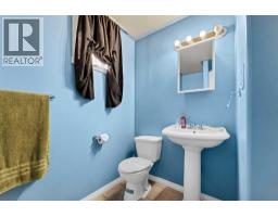 402 Stratton Way Se, Medicine Hat, AB T1B4N2 Photo 35