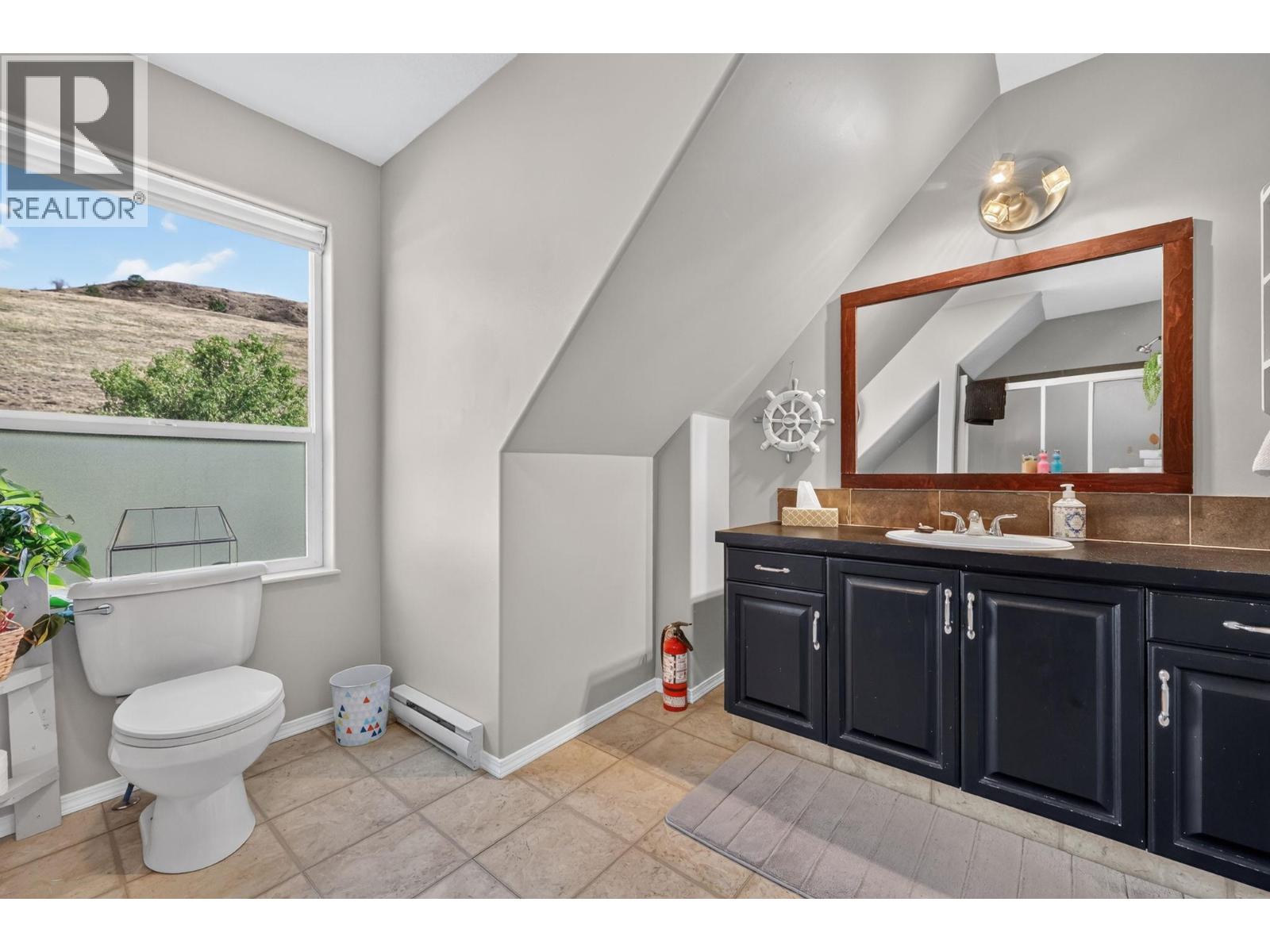 10657 Cheryl Road, Lake Country