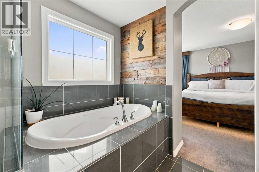 Listing photo – 22 Healey Street, Penhold