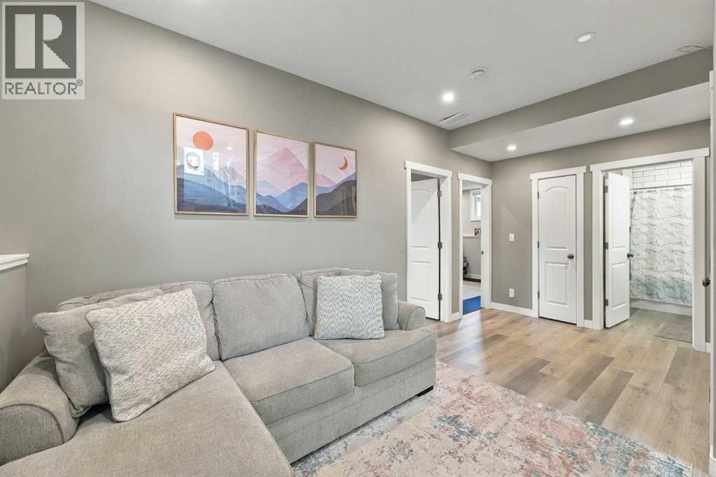 Listing photo – 22 Healey Street, Penhold