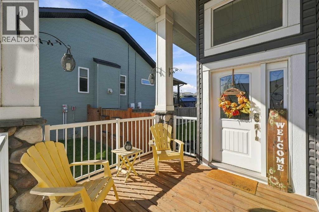 Listing photo – 22 Healey Street, Penhold
