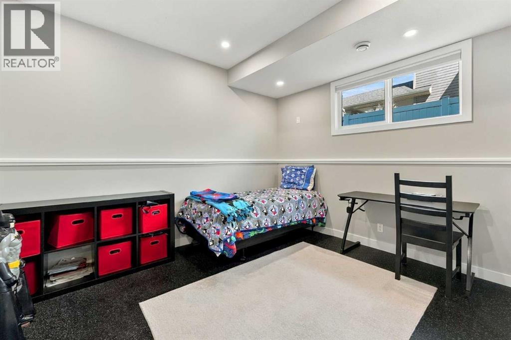 Listing photo – 22 Healey Street, Penhold