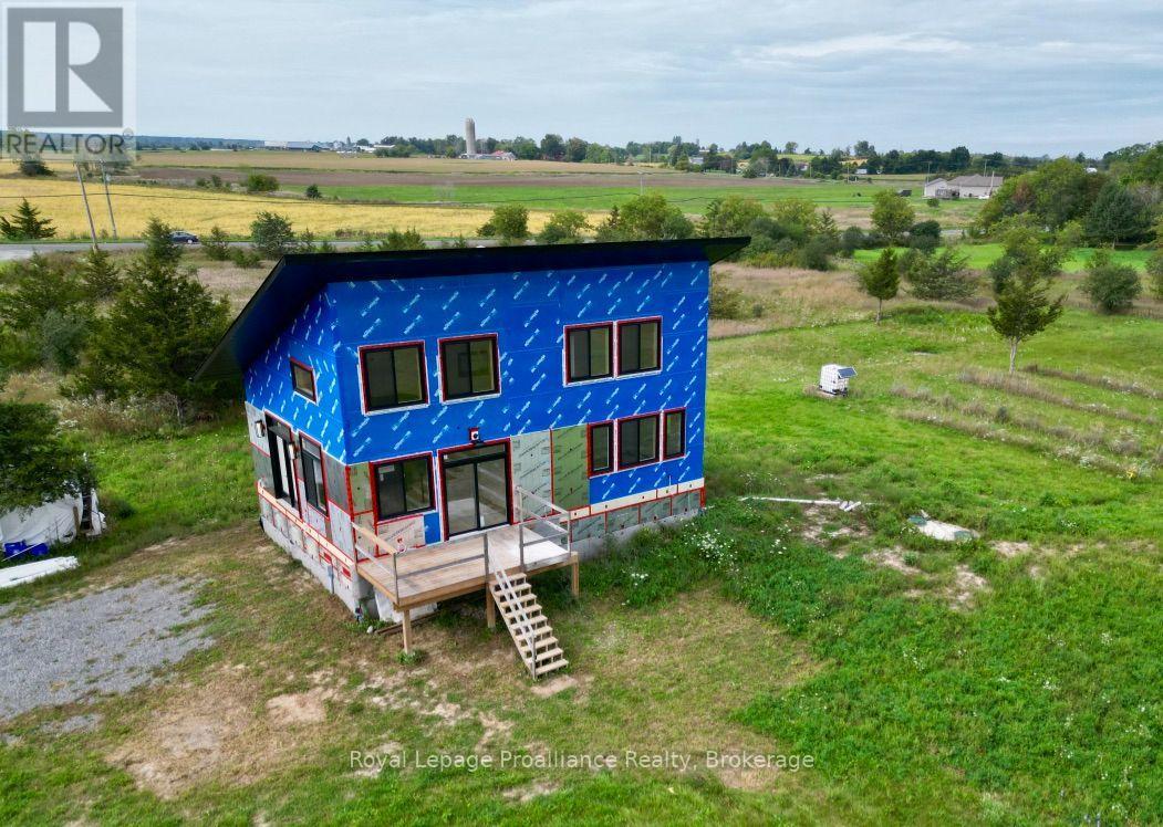 2034 COUNTY ROAD 5 ROAD, Prince Edward County (Sophiasburg Ward)