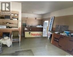 137 1st Street E, Ponteix, SK S0N1Z0 Photo 17