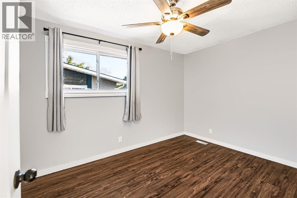 Listing photo – 29 Abbott Close, Red Deer