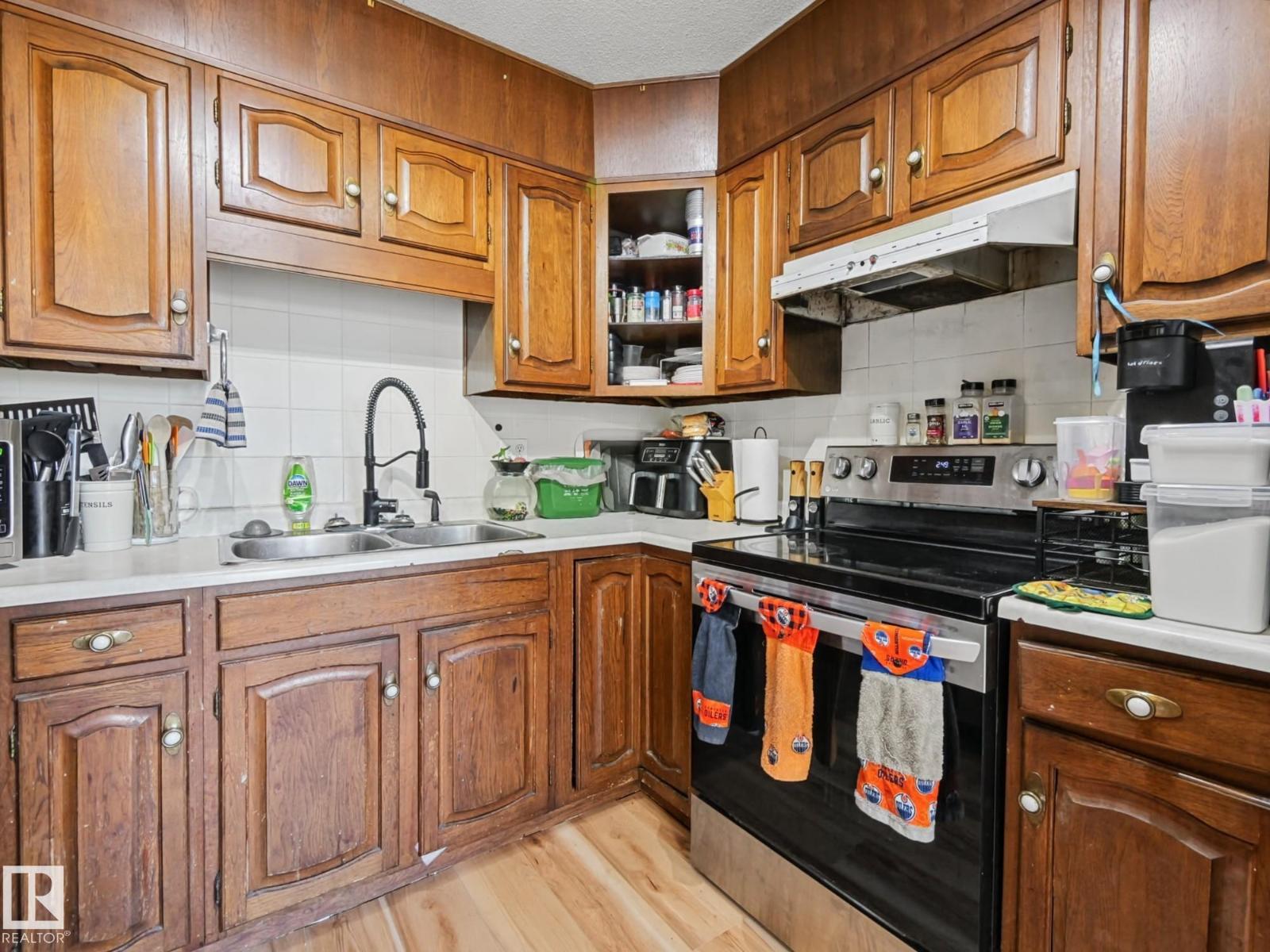 3515 51 ST NW - 21