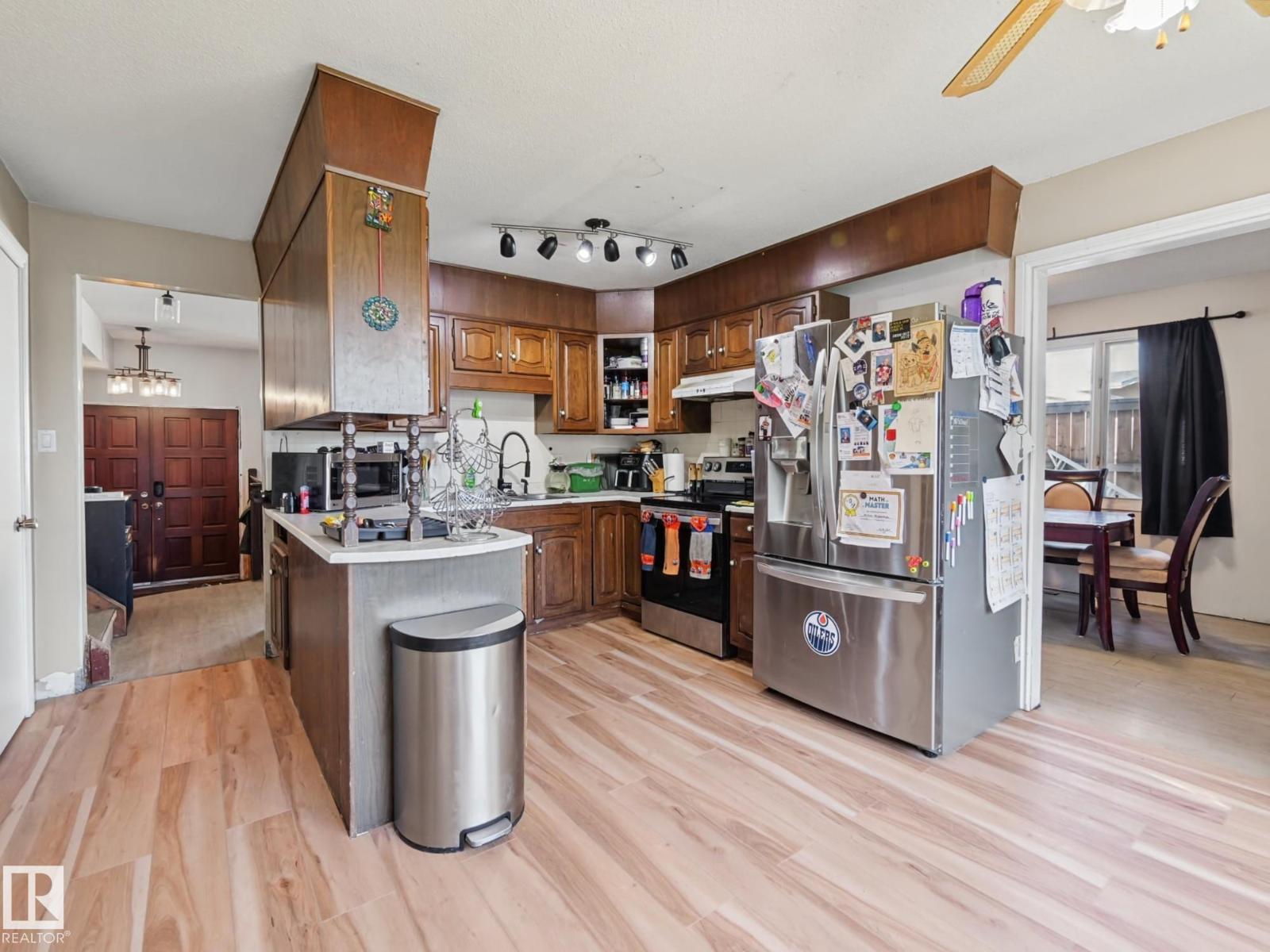 3515 51 ST NW - 22