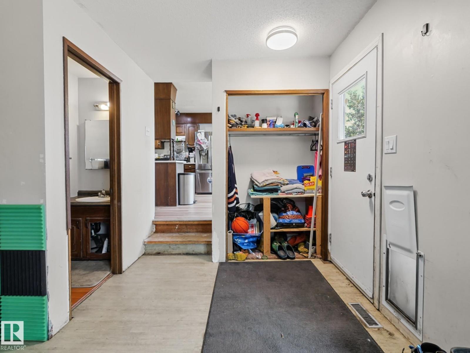 3515 51 ST NW - Image 28