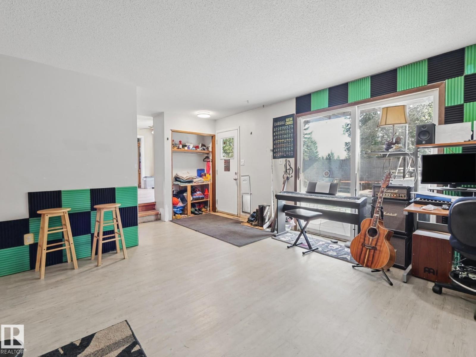 3515 51 ST NW - Image 31