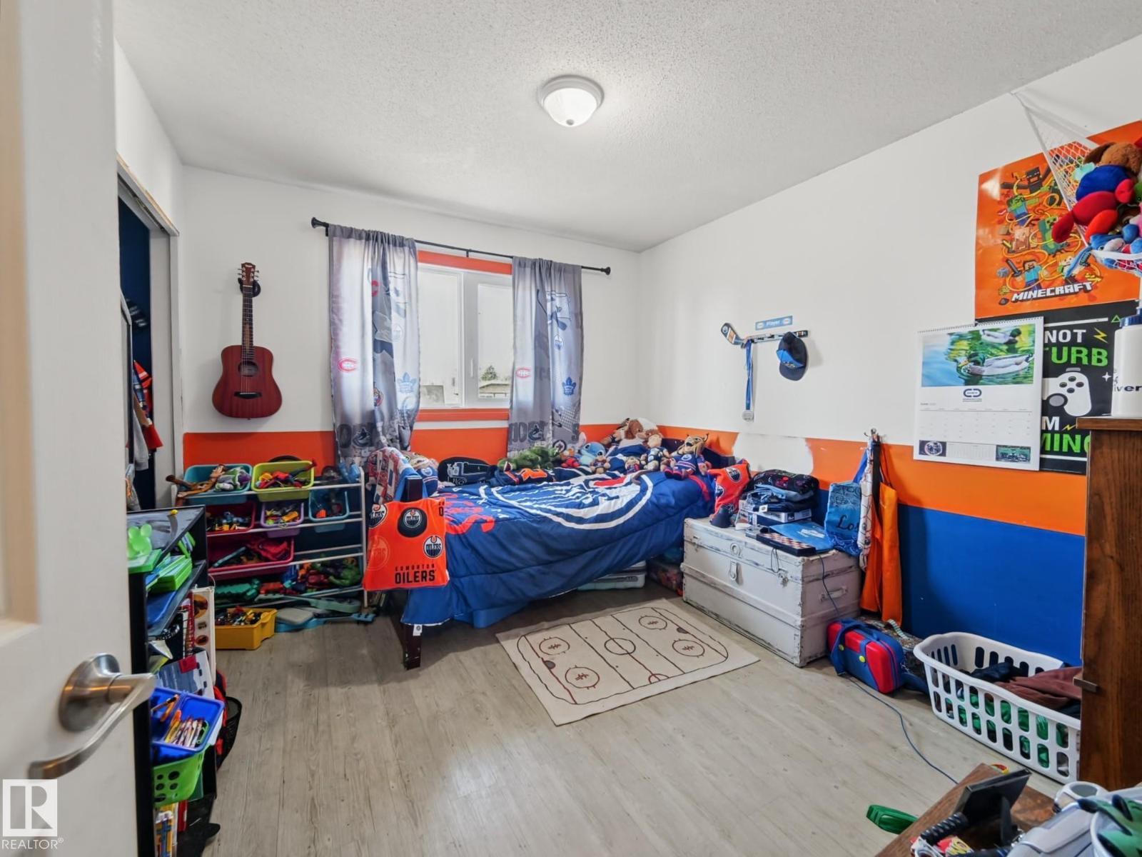 3515 51 ST NW - Image 38