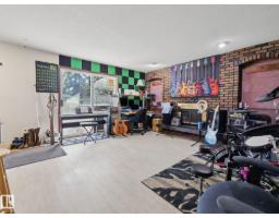 3515 51 St Nw, Edmonton, AB T6L1C7 Photo 32