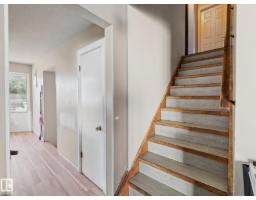 3515 51 St Nw, Edmonton, AB T6L1C7 Photo 34