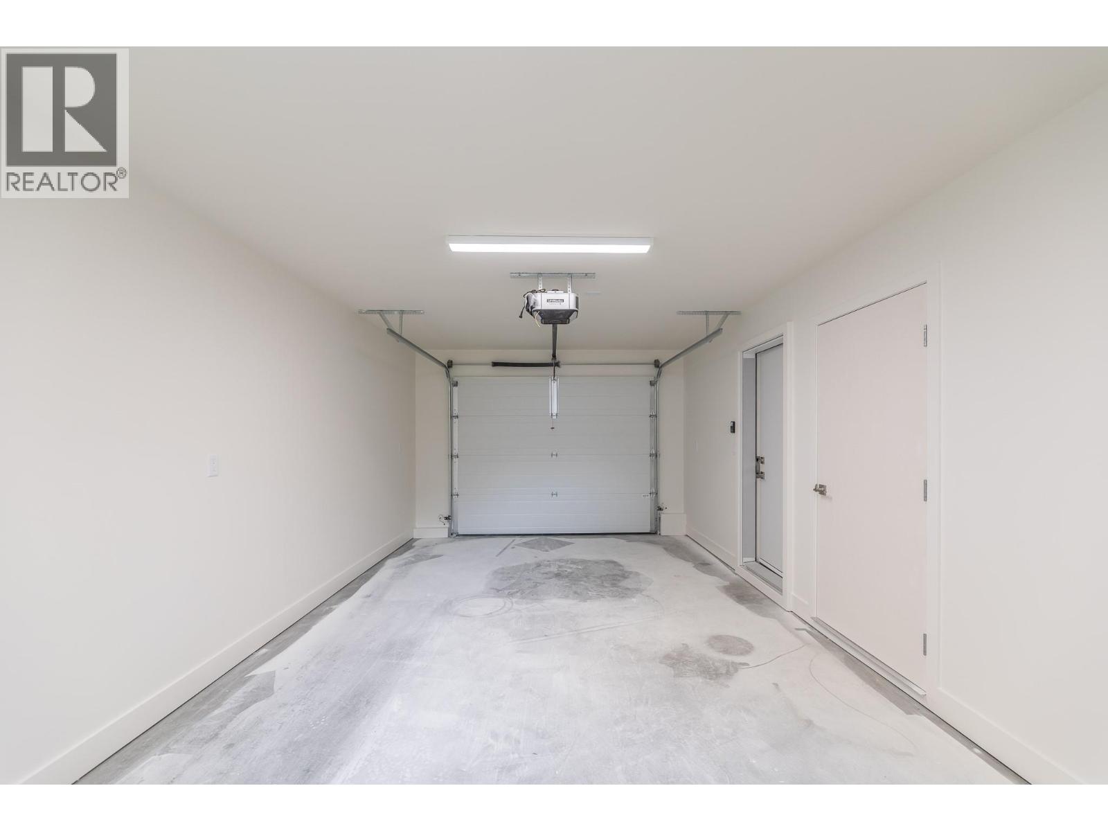 #101 783 WINNIPEG Street Lot# 1 - 28