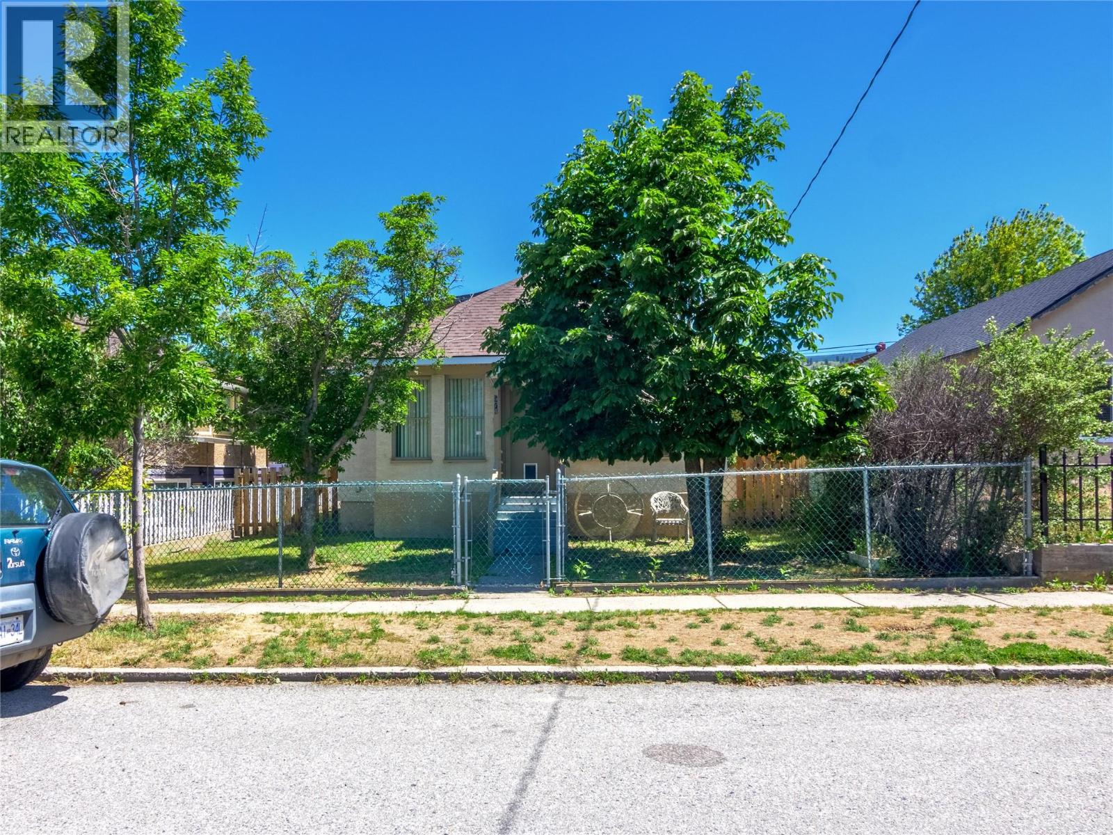 574 Van Horne Street, Penticton