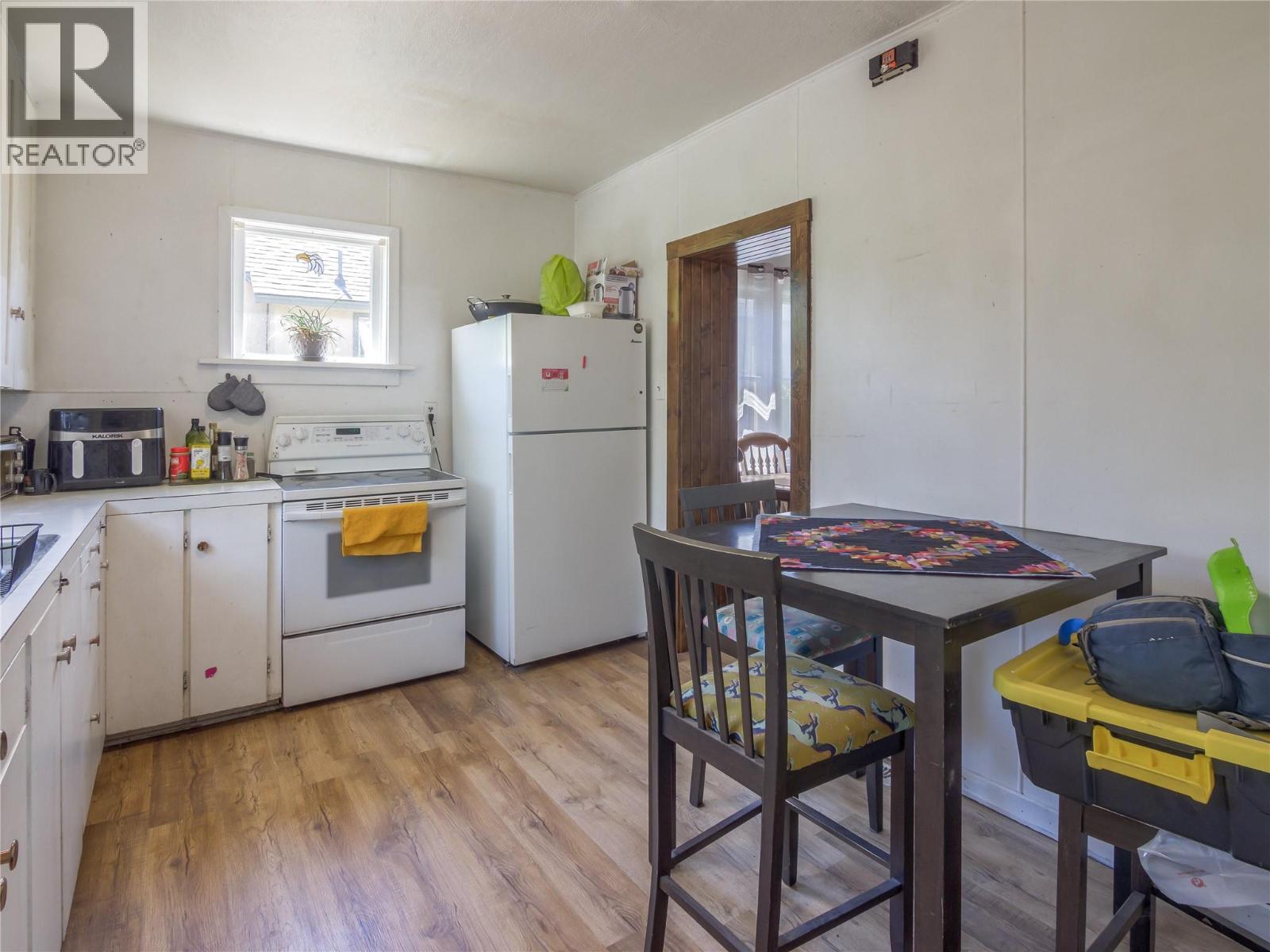 574 Van Horne Street, Penticton