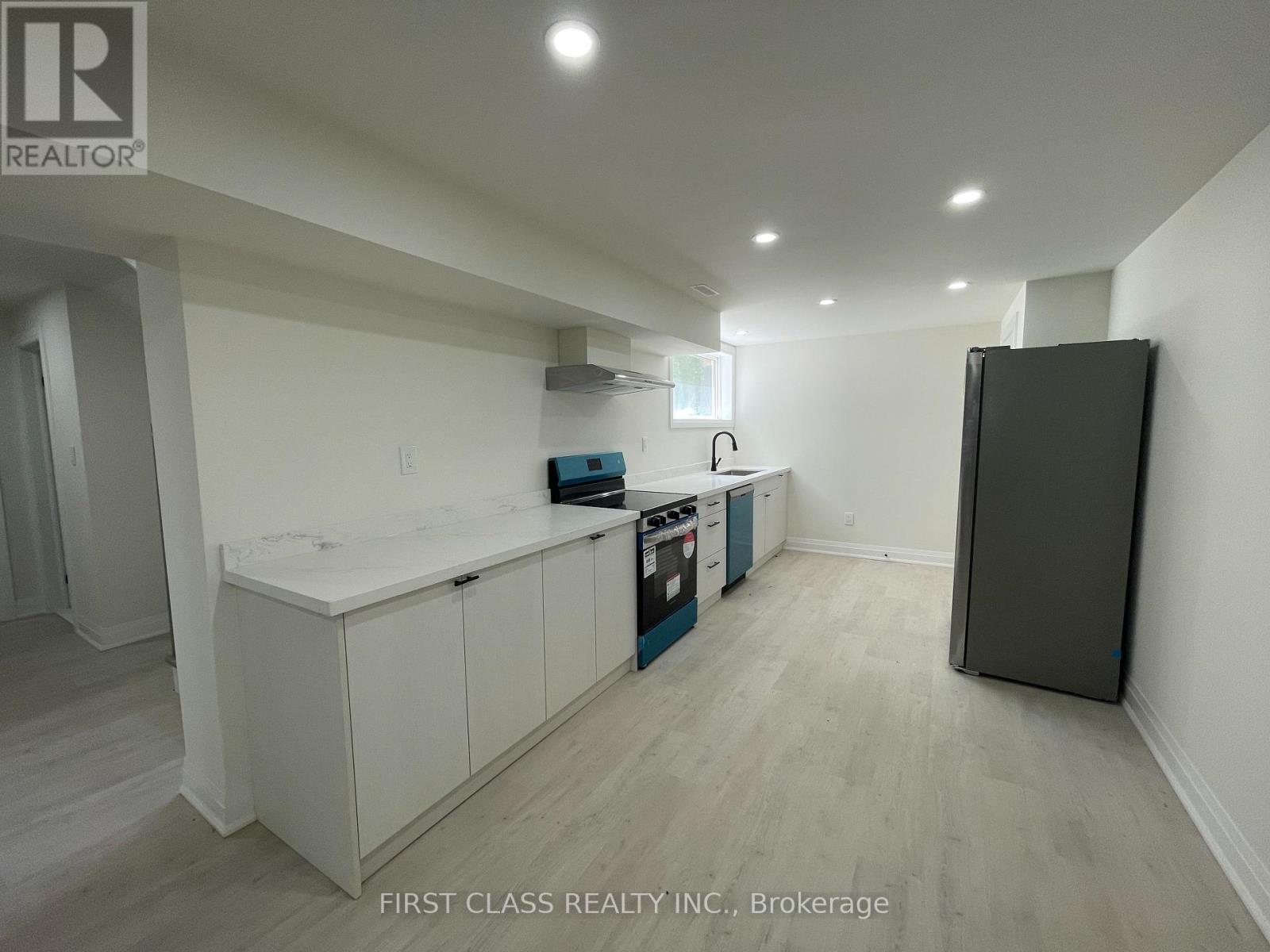 LOWER - 181 WEDGEWOOD DRIVE, Toronto (Newtonbrook East) — photo 4