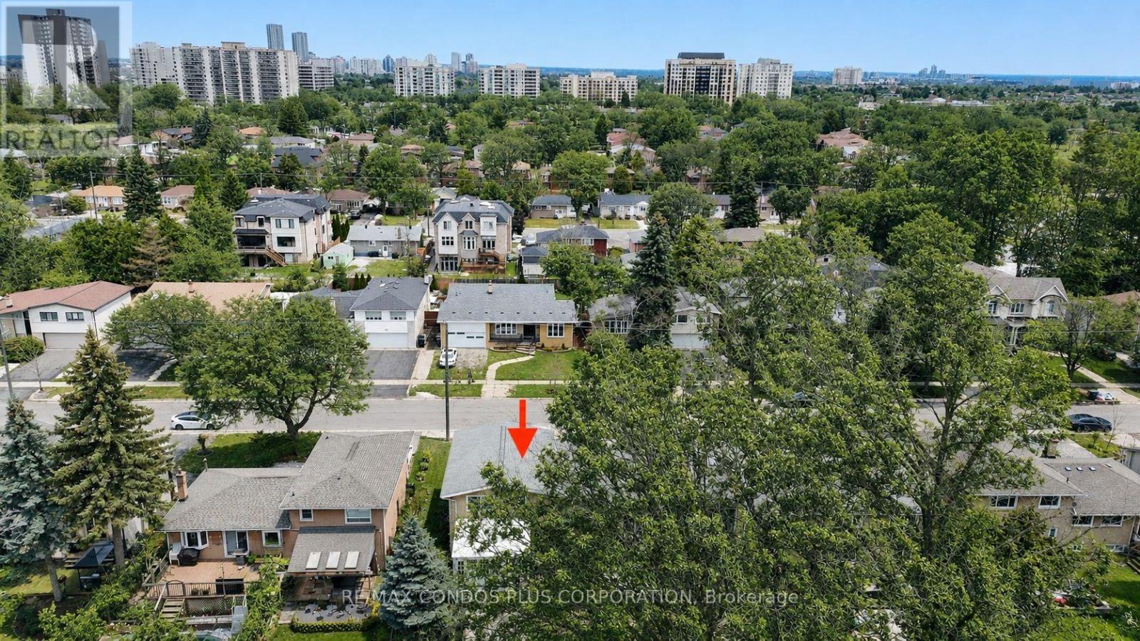 333 PLEASANT AVENUE - Image 41