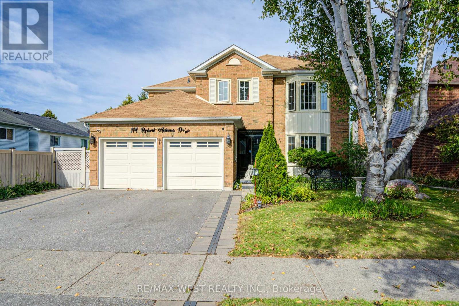 114 ROBERT ADAMS DRIVE, Clarington (Courtice) — photo 2