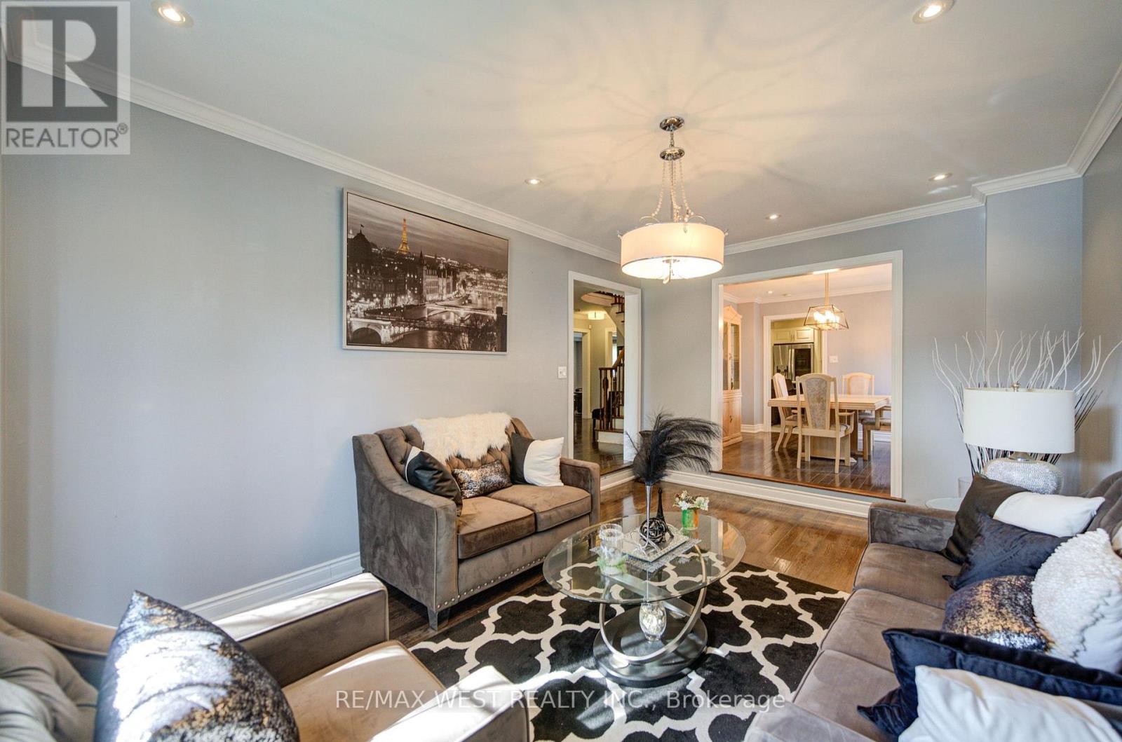 114 ROBERT ADAMS DRIVE, Clarington (Courtice) — photo 6