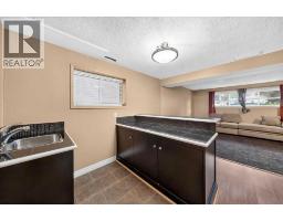 6407 34 Avenue Nw, Calgary, AB T3B1M9 Photo 22