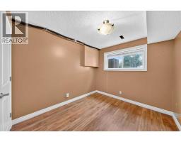 6407 34 Avenue Nw, Calgary, AB T3B1M9 Photo 24