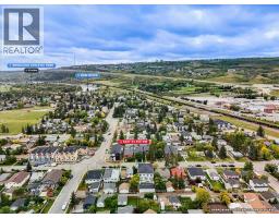 6407 34 Avenue Nw, Calgary, AB T3B1M9 Photo 30