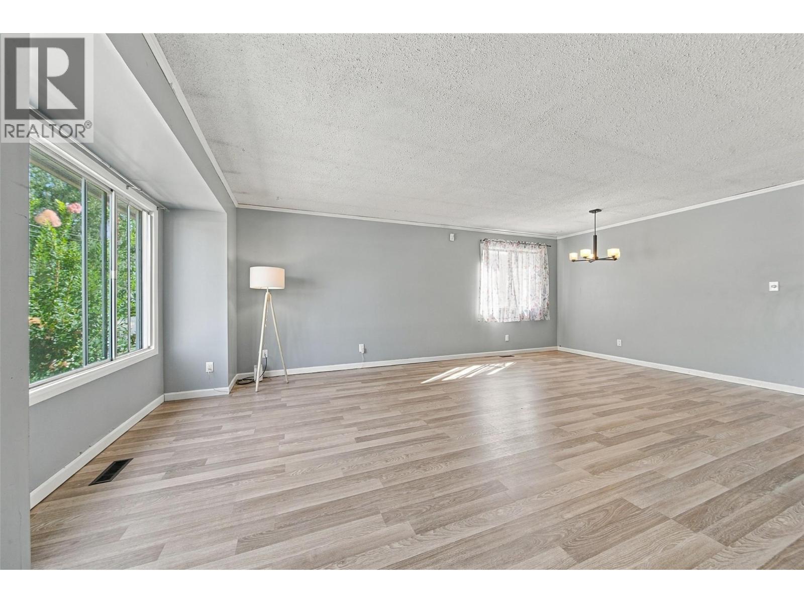1621 Spartan Place - 17