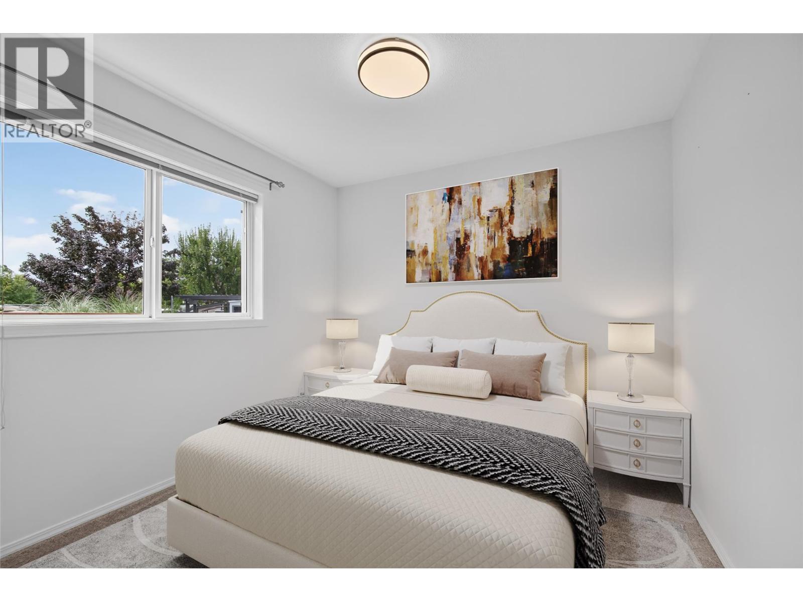220 415 Commonwealth Road, Kelowna