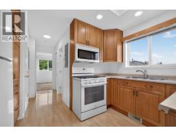415 Commonwealth Road Unit# 220, Kelowna, BC V4V1P4 Photo 13