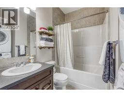 513 Cranford  Se, Calgary, AB T3M1R8 Photo 10