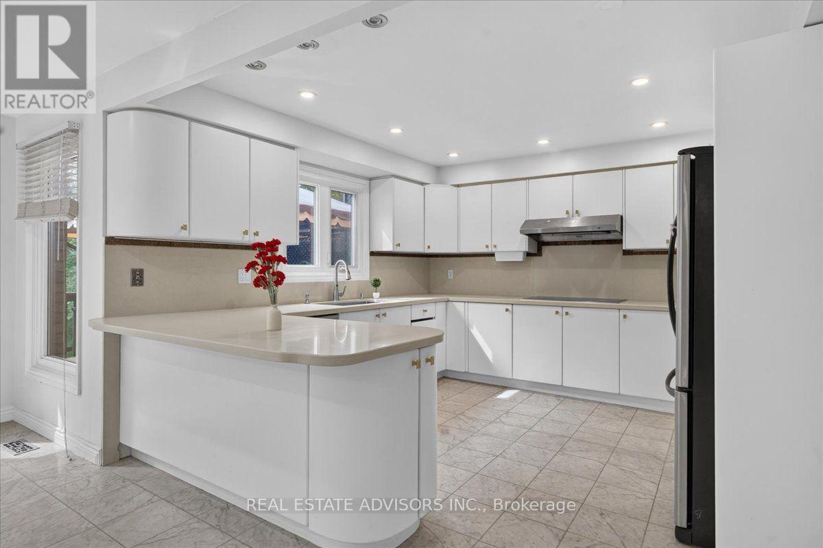 1 BRONTE ROAD - 21