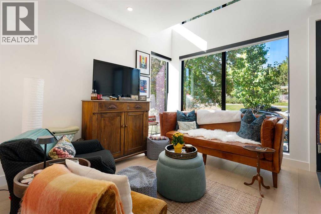 2830 15 Street SW - 7
